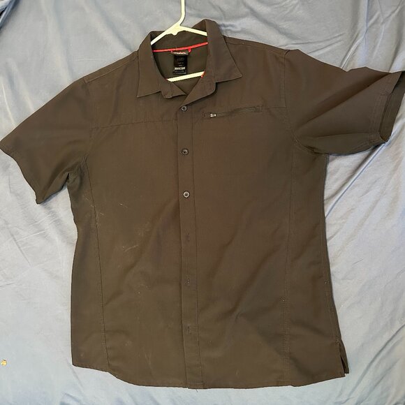 Gerry Men's Black Short Sleeve Button Up Shirt With Zipper Pocket Sz L - Picture 2 of 9